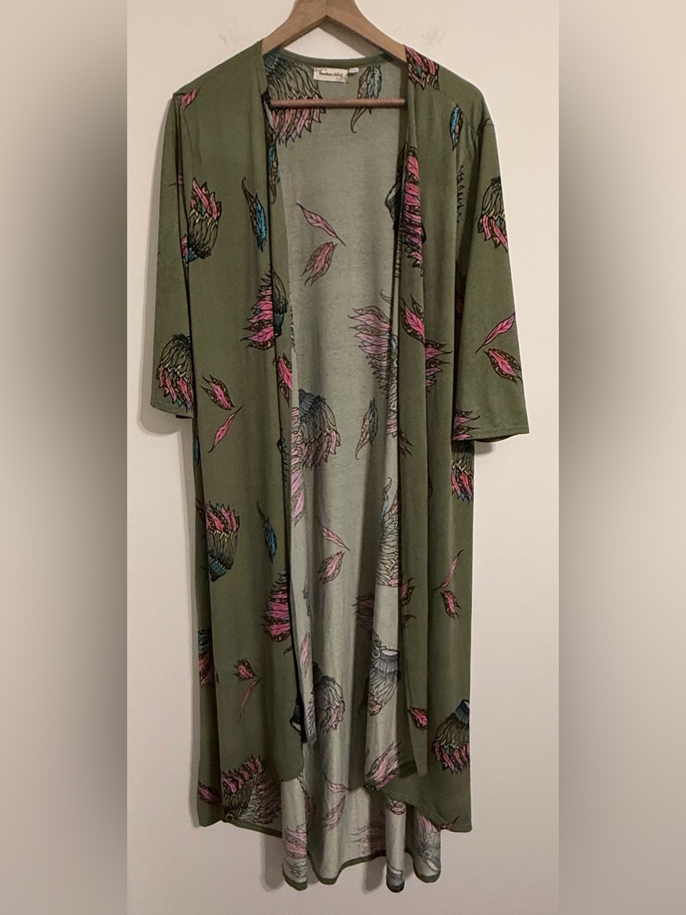 Southern Stitch Feather Print Maxi Dress Olive Green Long Sleeve Women’s L/XL